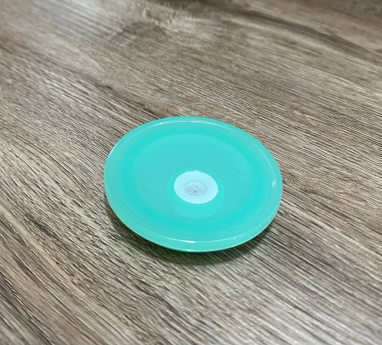Plastic Turquoise Lid for 16 oz. Glass can